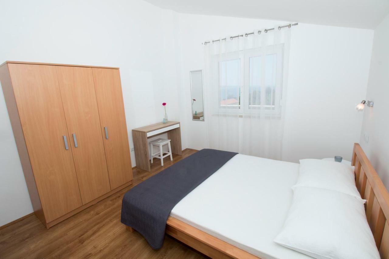 Apartments Liber Локва Рогозница Екстериор снимка