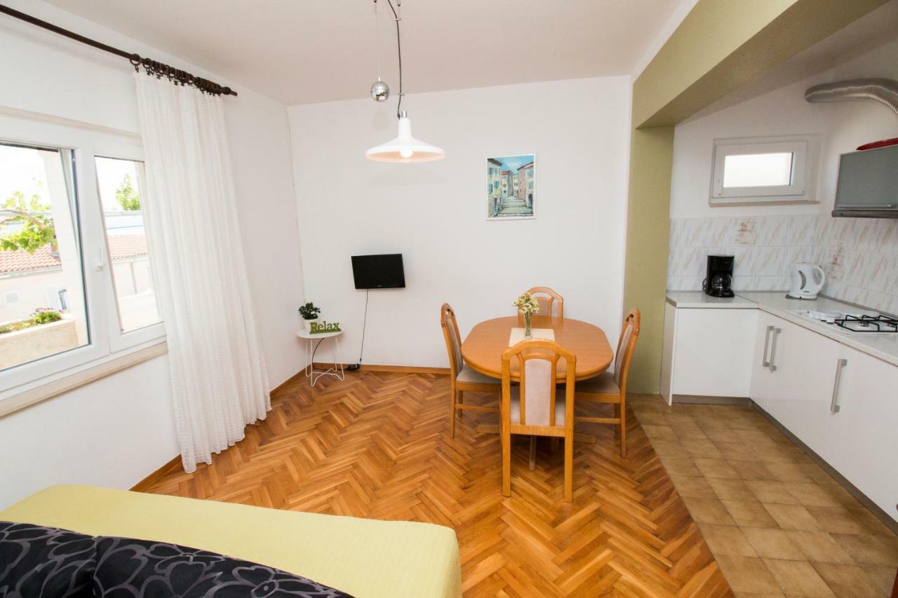Apartments Liber Локва Рогозница Екстериор снимка